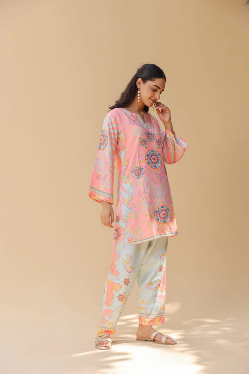 Pashmina Printkari Coord Set with Straight Bottoms – Peach & Aqua